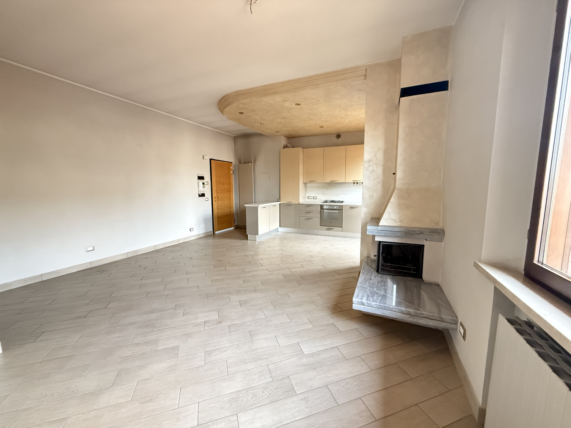 CENTRALISSIMO APPARTAMENTO RISTRUTTURATO A BOVOLONE